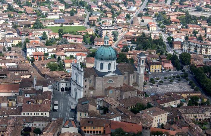 Cerco casa di riposo a Montichiari foto